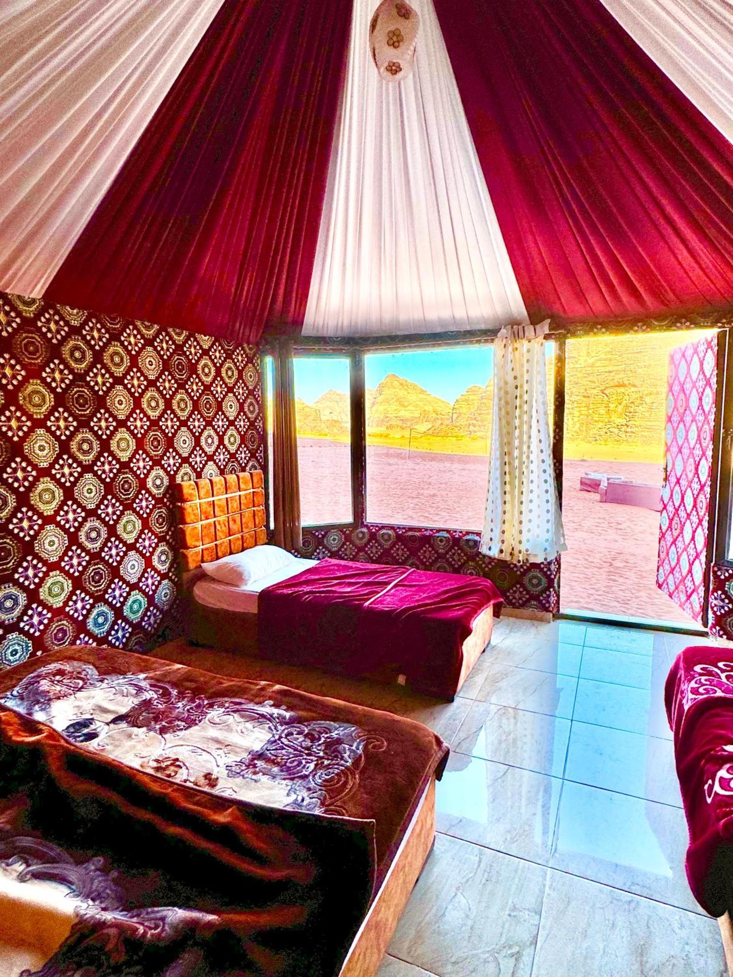 Wadi Rum Bubble Camp & Tour Εξωτερικό φωτογραφία