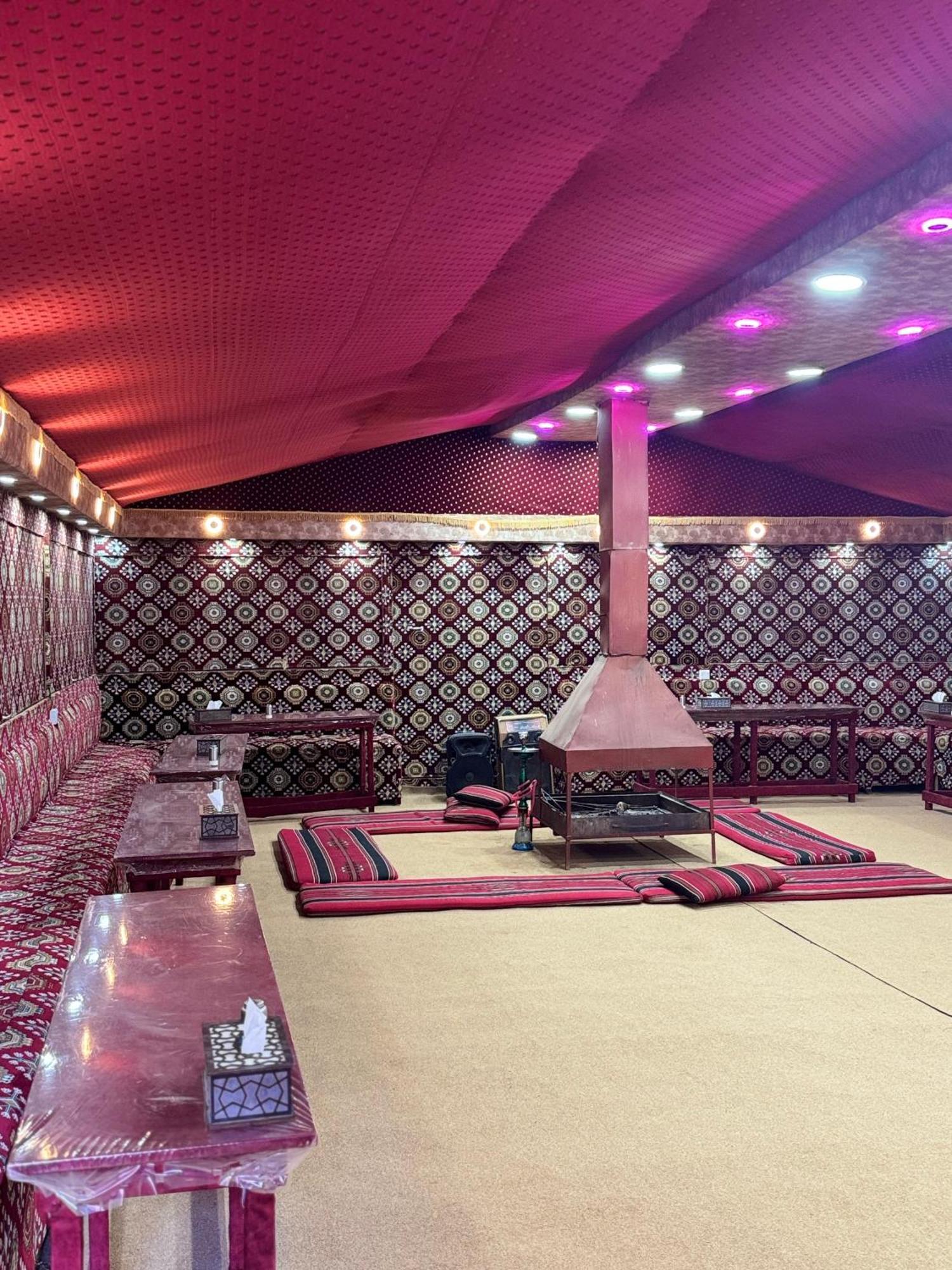 Wadi Rum Bubble Camp & Tour Εξωτερικό φωτογραφία