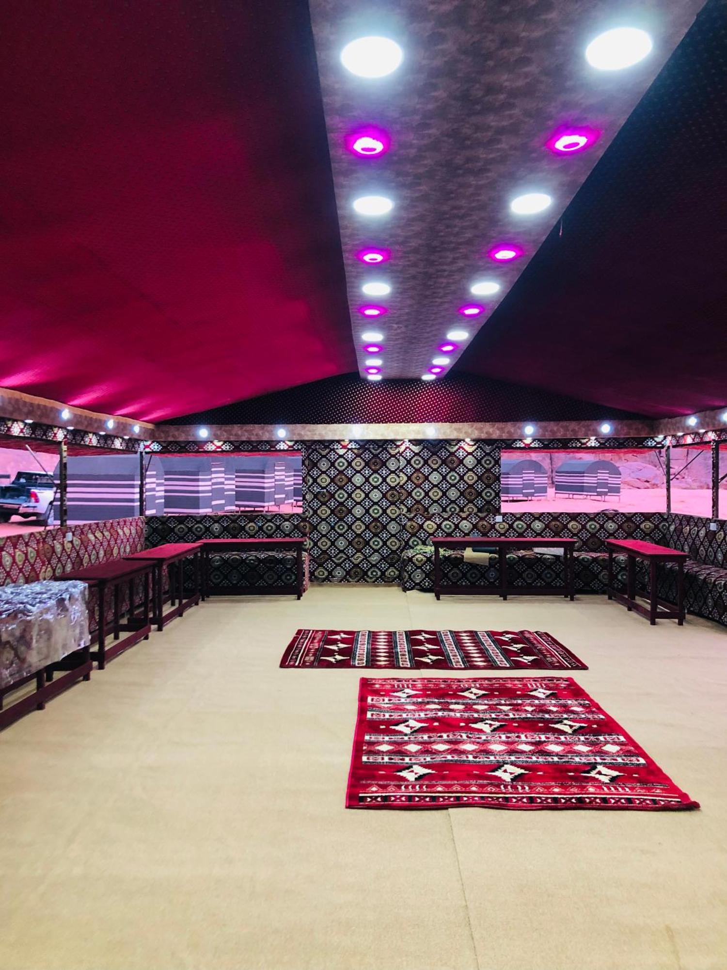 Wadi Rum Bubble Camp & Tour Εξωτερικό φωτογραφία