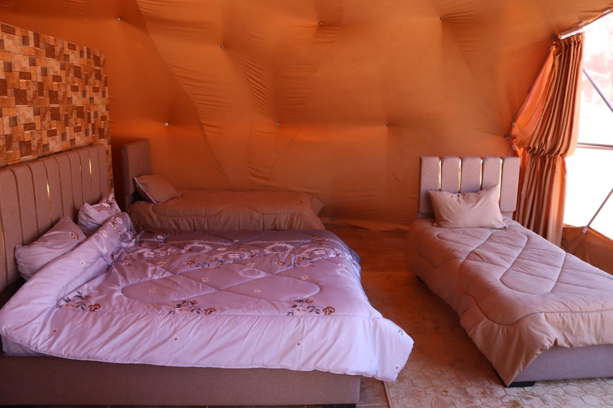 Wadi Rum Bubble Camp & Tour Εξωτερικό φωτογραφία