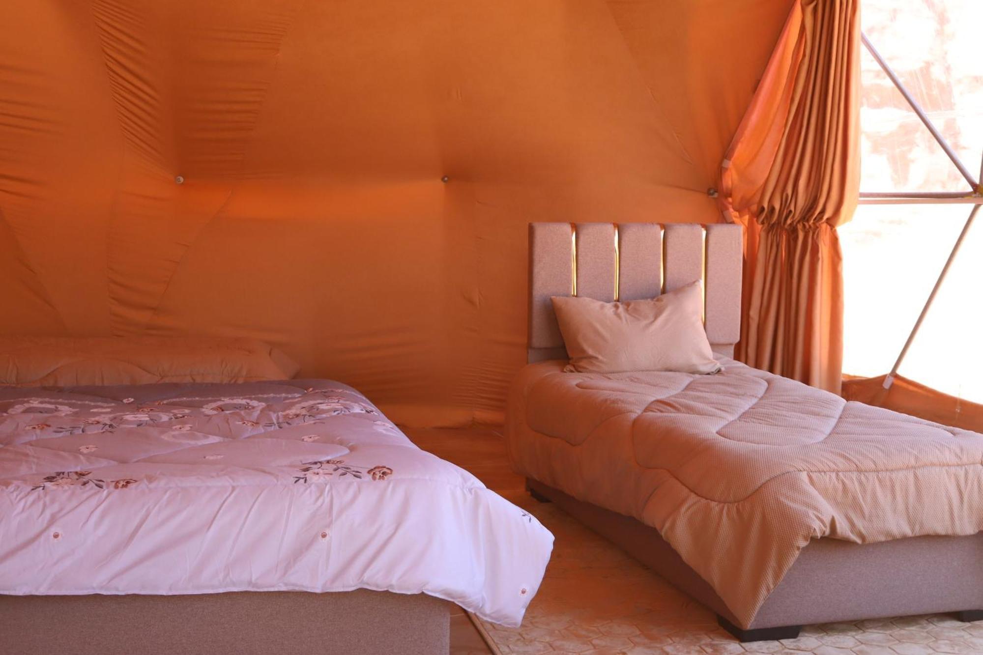 Wadi Rum Bubble Camp & Tour Εξωτερικό φωτογραφία